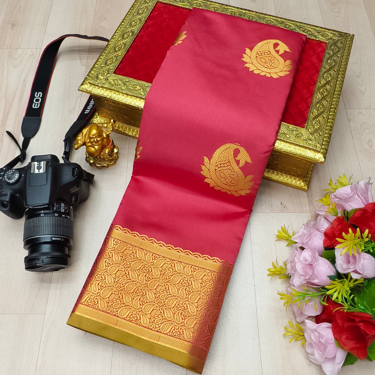 Contrast Border with Rich Pallu Semi Soft Silk Saree